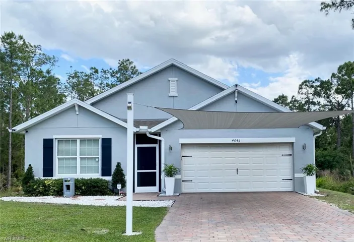 4646  45th NE AVE, Naples, FL 34120