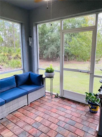 4646  45th NE AVE, Naples, FL 34120