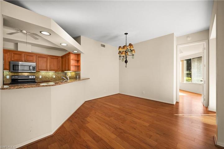 1580  Clermont  DR, Naples, FL 34109