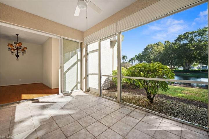1580  Clermont  DR, Naples, FL 34109