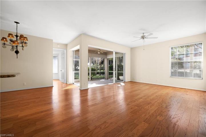 1580  Clermont  DR, Naples, FL 34109