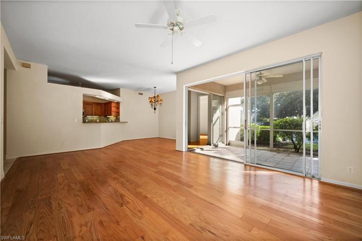 1580  Clermont  DR, Naples, FL 34109