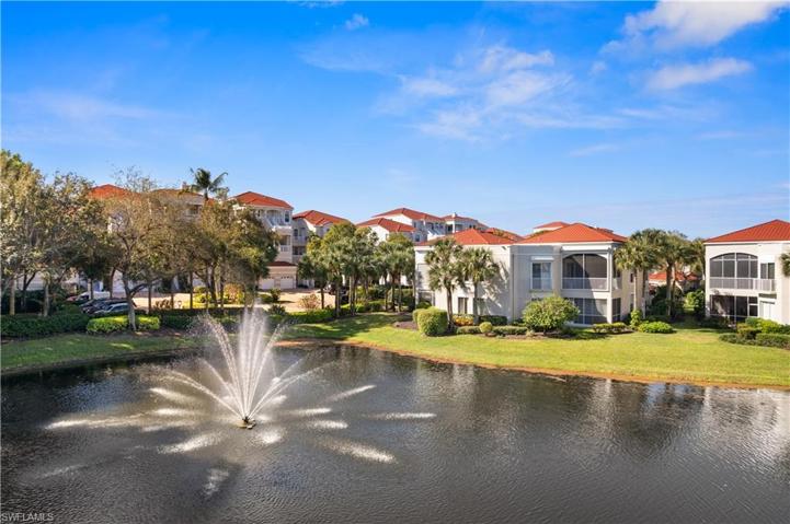 1580  Clermont  DR, Naples, FL 34109