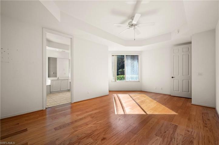 1580  Clermont  DR, Naples, FL 34109