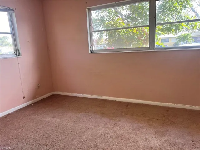 1421  Juddale E ST, Lehigh Acres, FL 33936