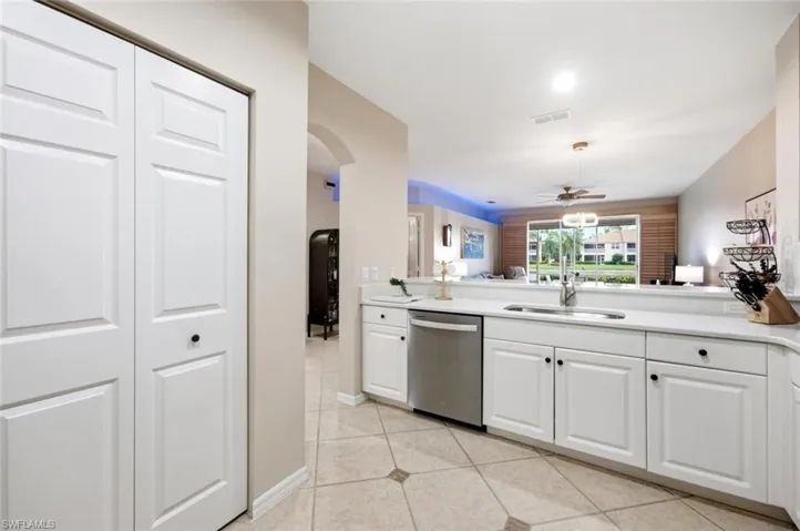 6305 Wilshire Pines Cir 503, Naples, Florida 34109
