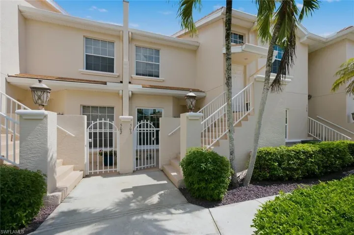 6305 Wilshire Pines Cir 503, Naples, Florida 34109