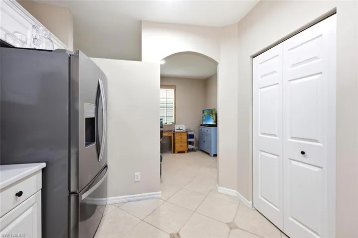6305 Wilshire Pines Cir 503, Naples, Florida 34109