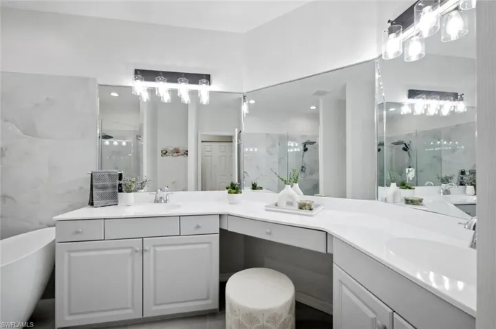 6305 Wilshire Pines Cir 503, Naples, Florida 34109