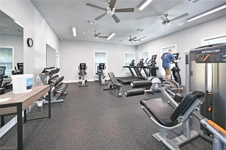 6305 Wilshire Pines Cir 503, Naples, Florida 34109