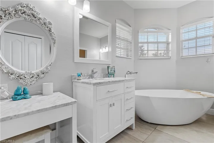 2437 NW Embers  TER, Cape Coral, FL 33993