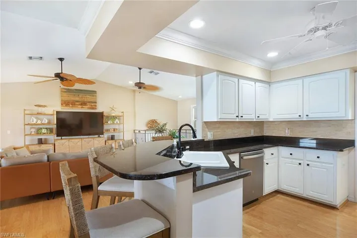 2932 Buttonwood Key Ct, St. James City, Florida 33956