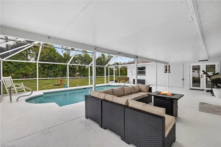 2333 Dover Ave, Fort Myers, Florida 33907