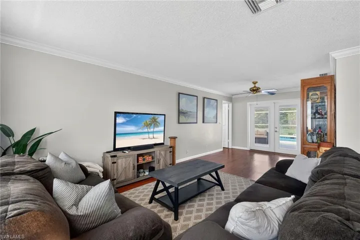 2333 Dover Ave, Fort Myers, Florida 33907