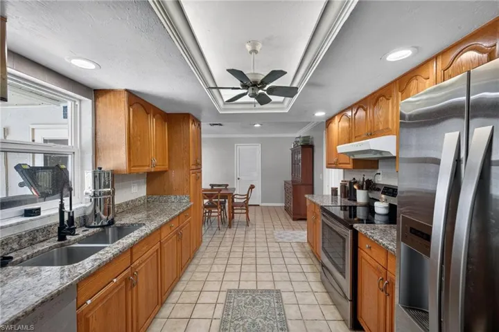 2333 Dover Ave, Fort Myers, Florida 33907
