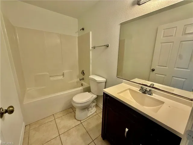 4718/4720  Golfview  BLVD, Lehigh Acres, FL 33973