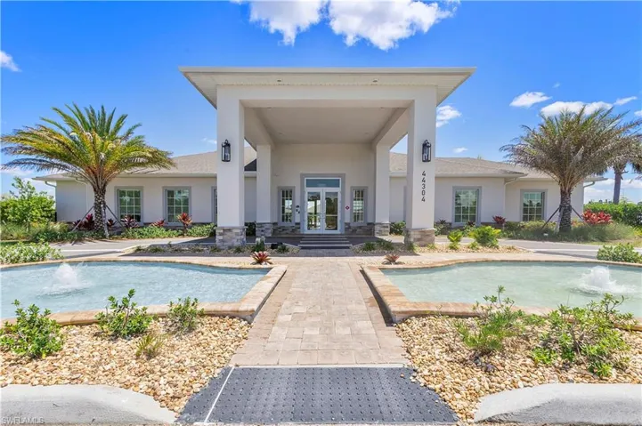 17911 Shade Tree Loop, Punta Gorda, Florida 33982