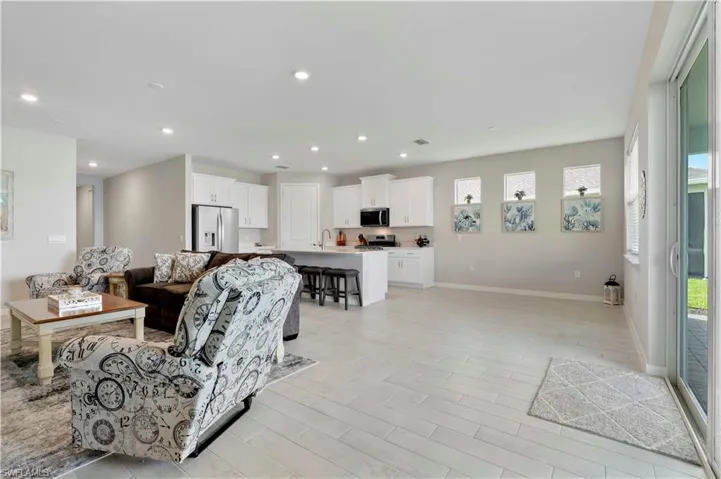 17911 Shade Tree Loop, Punta Gorda, Florida 33982