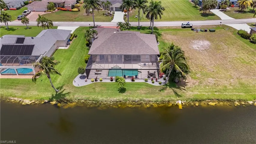 11809 Royal Tee Ct, Cape Coral, Florida 33991