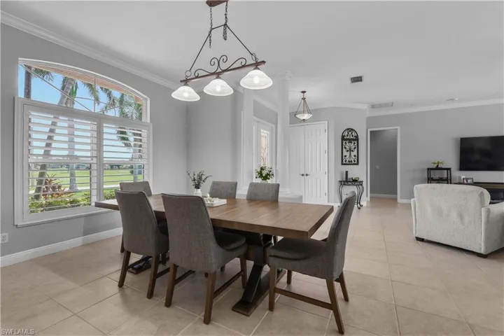 11809 Royal Tee Ct, Cape Coral, Florida 33991