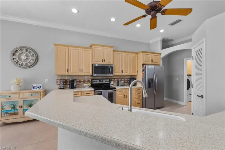 11809 Royal Tee Ct, Cape Coral, Florida 33991