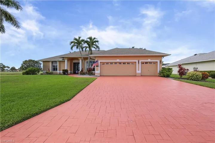 11809 Royal Tee Ct, Cape Coral, Florida 33991