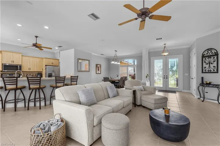 11809 Royal Tee Ct, Cape Coral, Florida 33991