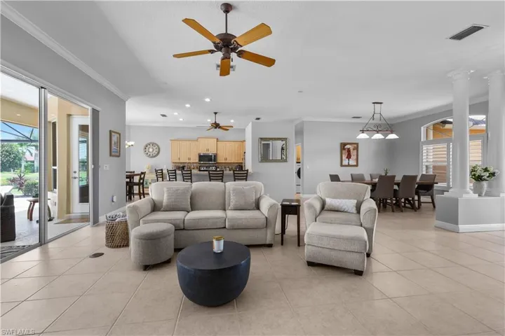 11809 Royal Tee Ct, Cape Coral, Florida 33991