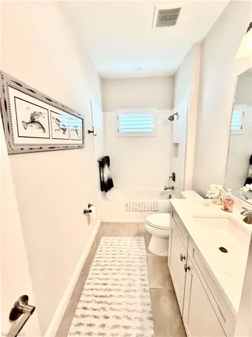 3050  Heritage Pines  DR, Fort Myers, FL 33905