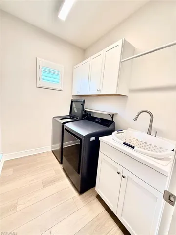 3050 Heritage Pines Dr, Fort Myers, Florida 33905