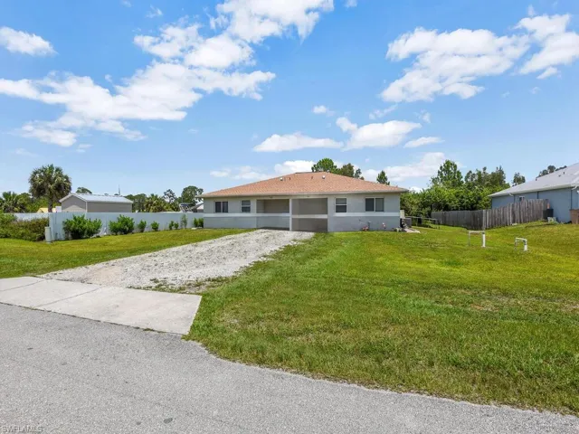 909-911  Jaguar  BLVD, Lehigh Acres, FL 33974