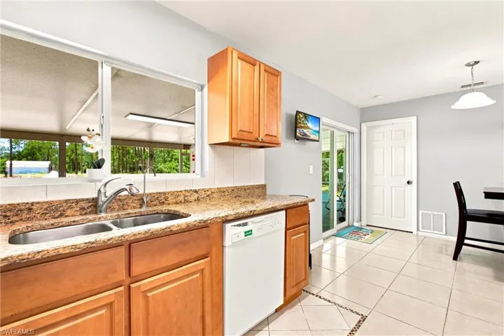 4225 16th St Ne, Naples, Florida 34120