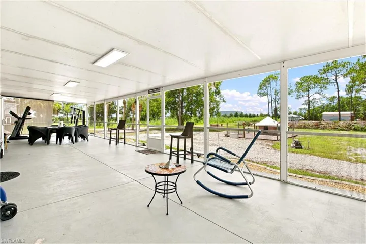 4225 16th St Ne, Naples, Florida 34120