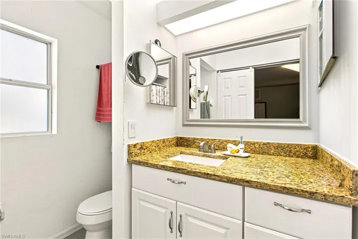4225 16th St Ne, Naples, Florida 34120