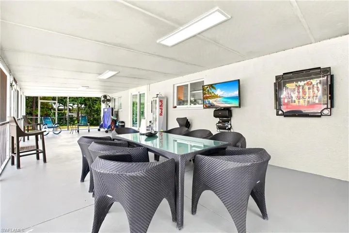 4225 16th St Ne, Naples, Florida 34120