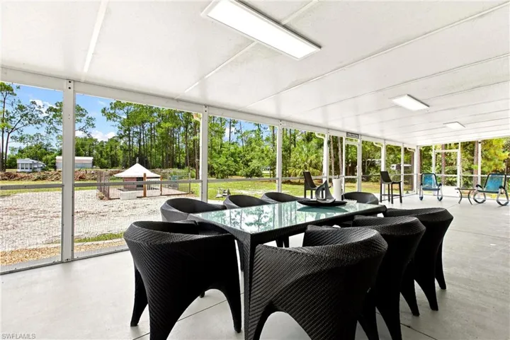 4225 16th St Ne, Naples, Florida 34120
