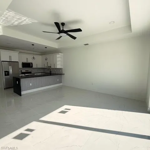209-211 W 12th St, Lehigh Acres, Florida 33972