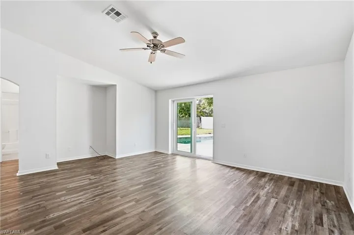 2004 NE 5th  TER, Cape Coral, FL 33909