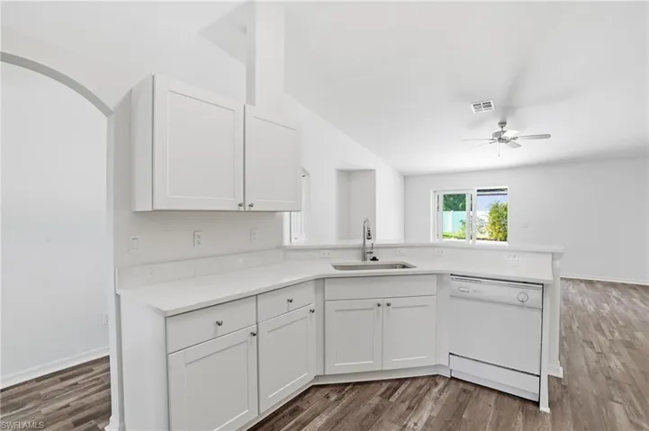 2004 NE 5th  TER, Cape Coral, FL 33909