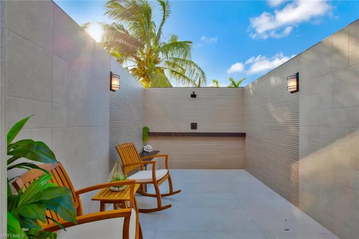 1685 Ludlow Rd, Marco Island, Florida 34145