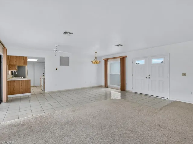 1256 Bluebird Ave, Marco Island, Florida 34145