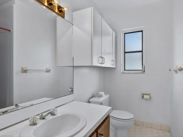 1256 Bluebird Ave, Marco Island, Florida 34145