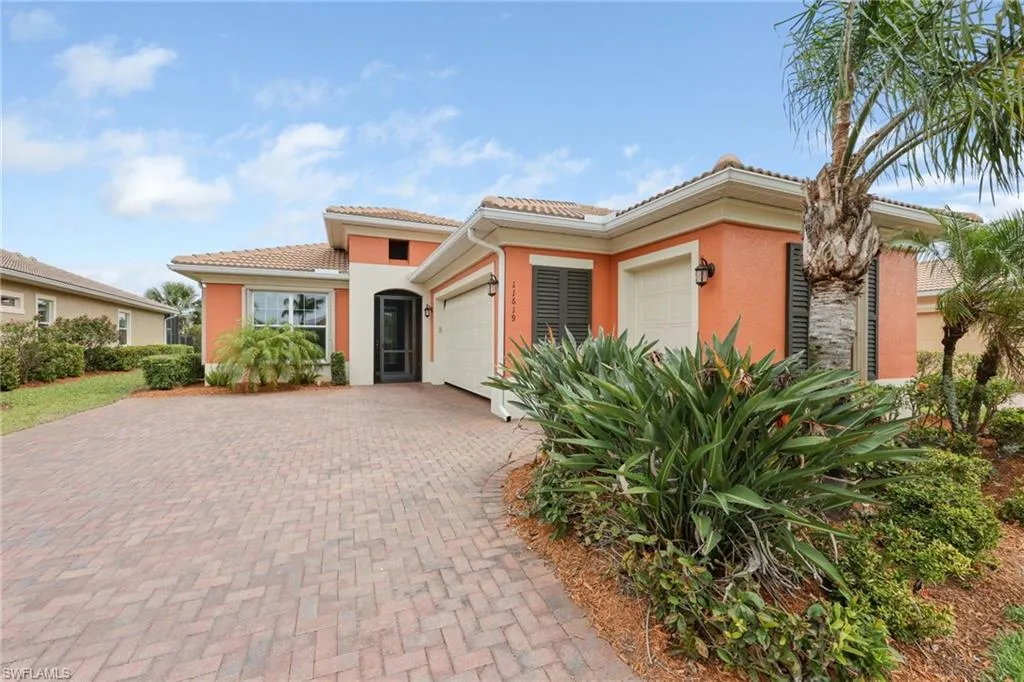 11619 Giulia DR, Fort Myers, FL 33913,225035190