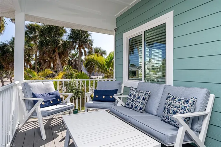 233 Delmar Ave, Fort Myers Beach, Florida 33931