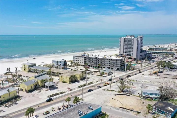 233 Delmar Ave, Fort Myers Beach, Florida 33931