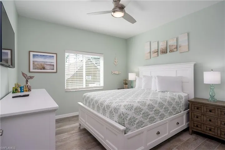 233 Delmar Ave, Fort Myers Beach, Florida 33931