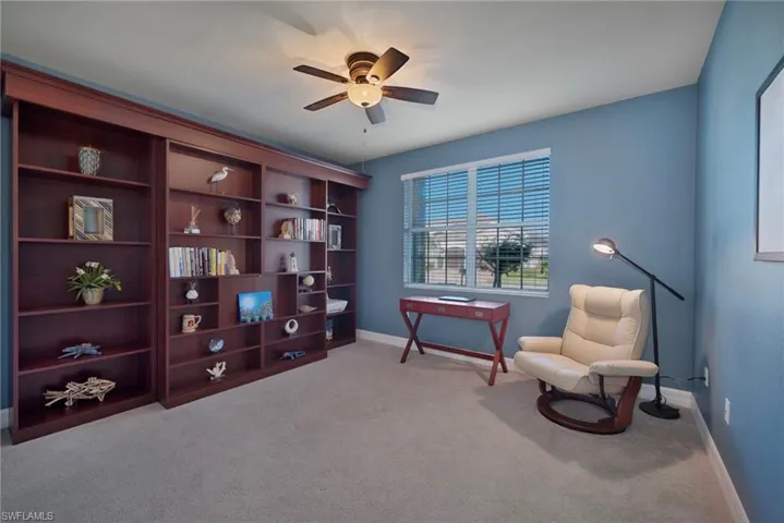 BEDROOM 4 THAT COULD BE USED AS AN OFFICE OR FOR AN AU PAIR. THERE IS A MURPHY BED IN THIS ROOM.