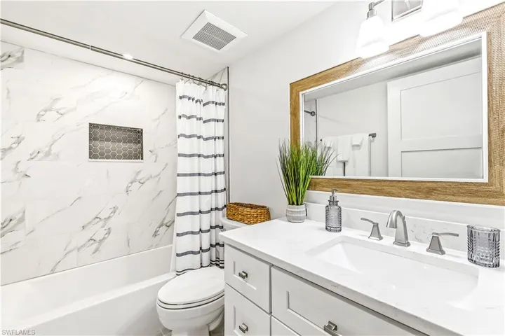 3641 Wild Pines Dr 206, Bonita Springs, Florida 34134