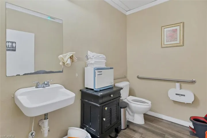 3957-3957  Broadway  , Fort Myers, FL 33901