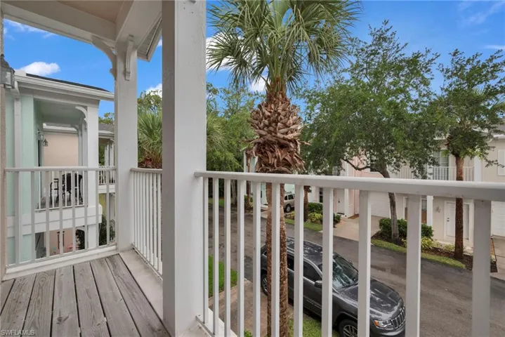 3280  Lindsey  LN, Naples, FL 34109